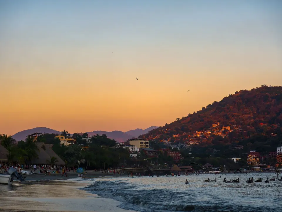 image de Ixtapa Zihuatanejo: Guía de Viaje Definitiva